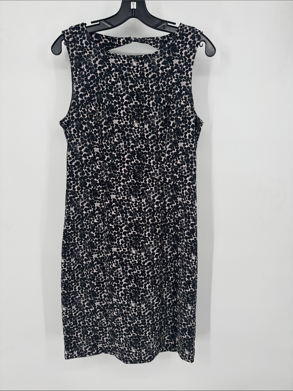 H&M Black and White Sleeveless Printed Midi Dress Size 12